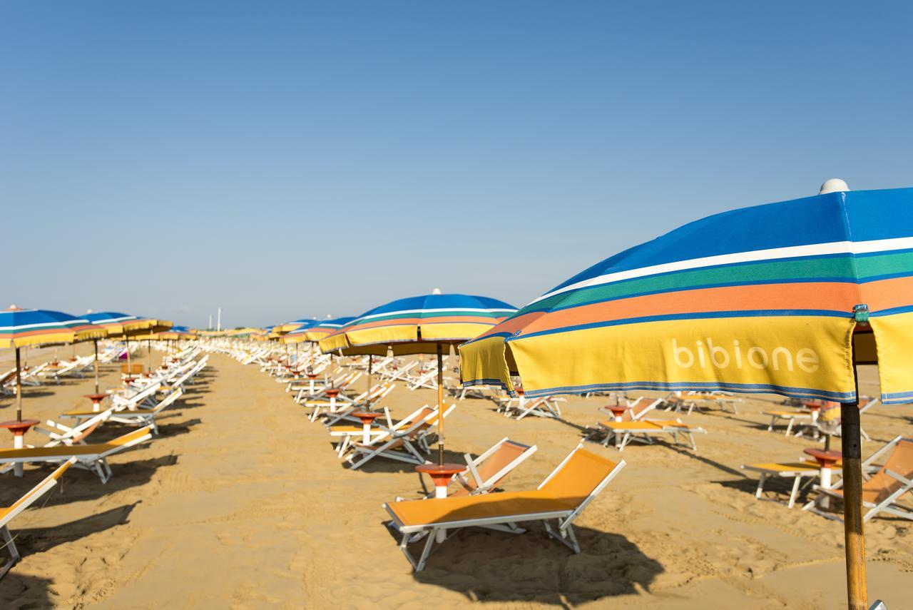 Halley Belmare Apartments Bibione Luaran gambar